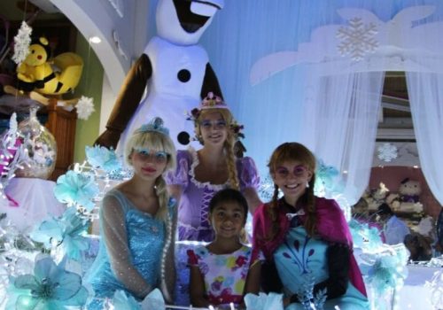 animations-et-services-les-personnages-deguises-1